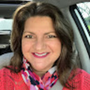 Meet your Posher, Holly